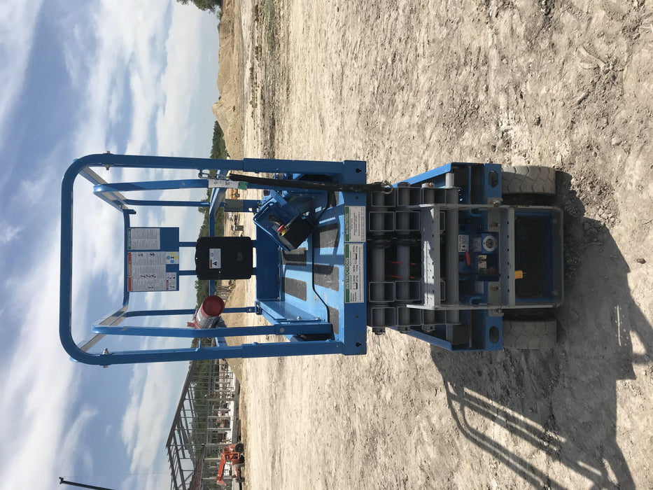 2019 Genie GS-1930 Fixed rails with chain Entry