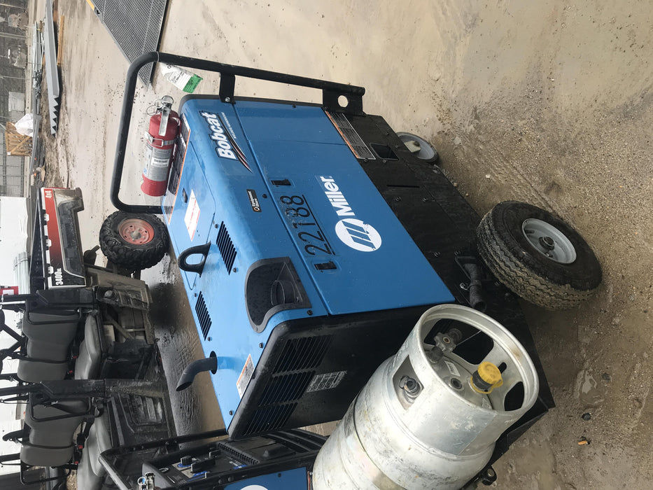 2018 Miller Electric BOBCAT 250 250 amp Propane Welder, Standard w/Running Gear, Bracket,