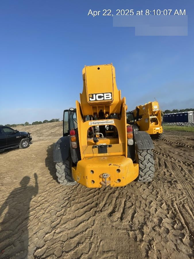 2021 JCB 512-56