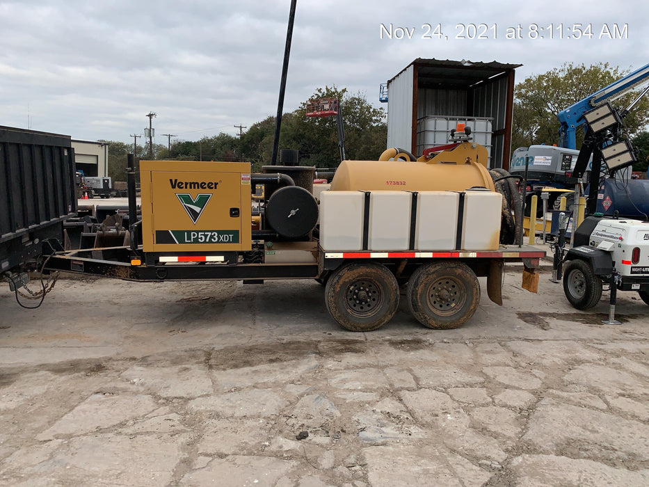 2021 Vac-Tron LP573XDT T4 Koehler Diesel Engine, 500 Gallon Debris Tank, x2 100 Gallon Water Tanks