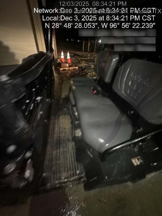 2020 Kubota RTV-X1140WL-A 4WD, LED Strobe, Windshield Acrylic Clear, Plastic Canopy, Wire Harness Kit, Backup Alarm, Bed Liner