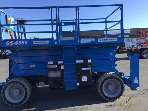 2020 GENIE GS-4390 RT