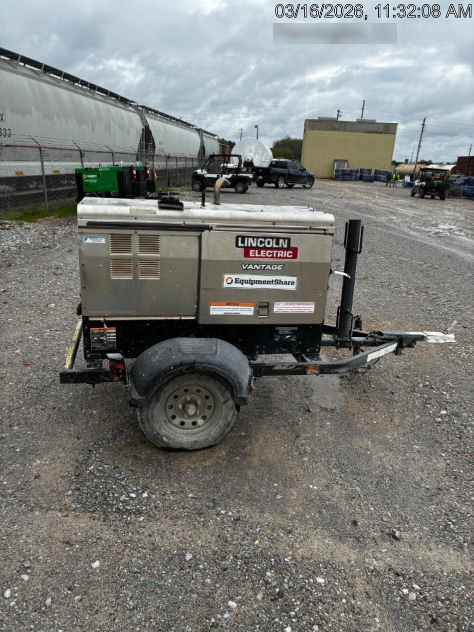 2019 Lincoln Electric Vantage 322 Welder Ready-Pak 3, Two wheel trailer, Fender and Light kit, Cable Rack