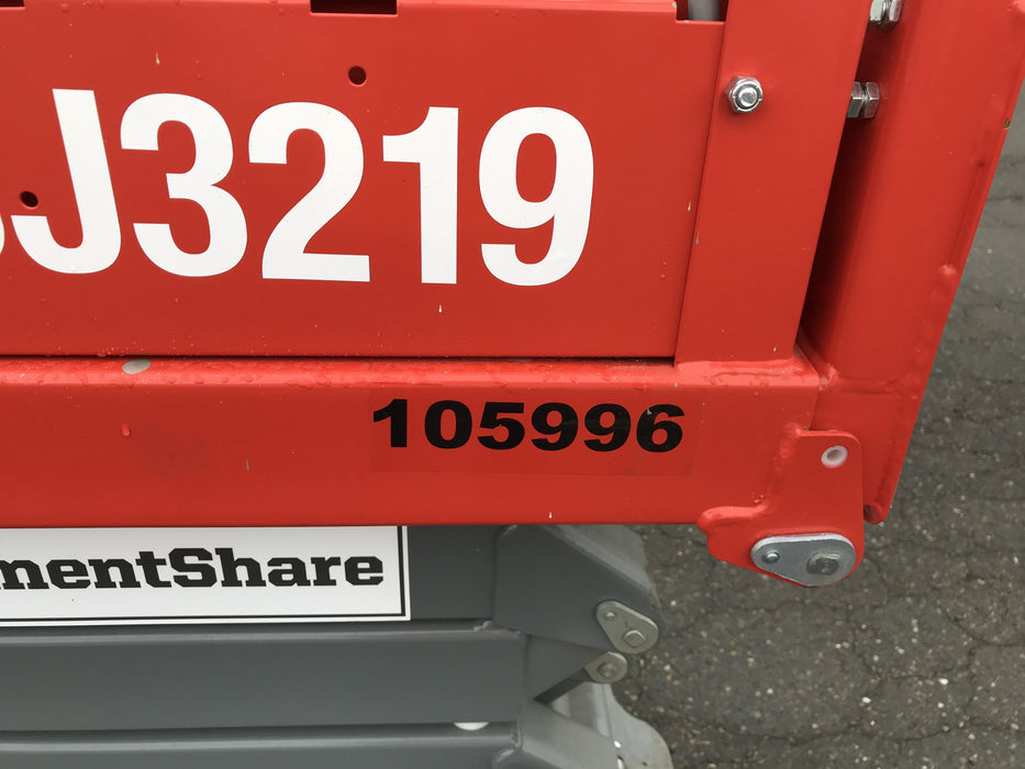 2020 Skyjack SJIII-3219 Solid NM Tires, Half height spring hinged entry gate, Dual Beacons, 800W Inverter