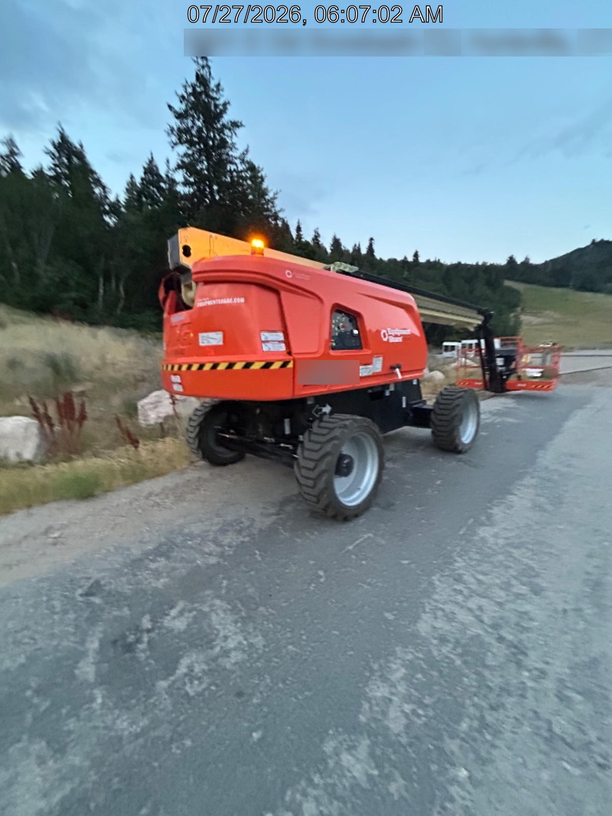 2025 JLG 660SJ