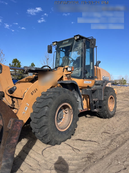 2016 Case 721F CLOSED CAB, JRB 416 STYLE HYD COUPLER