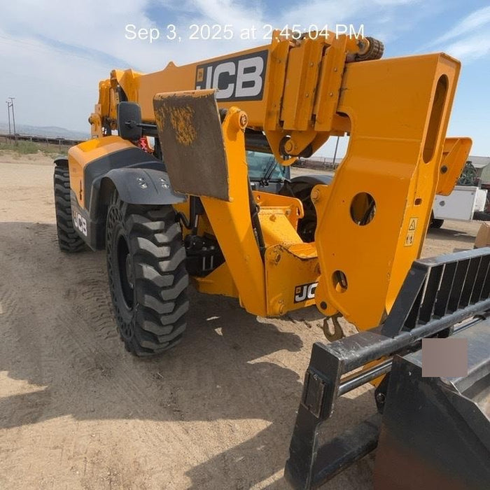 2023 JCB 512-56