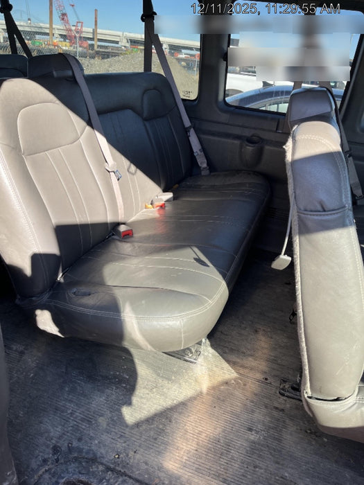 2023 CHEVROLET Express Van - Rental