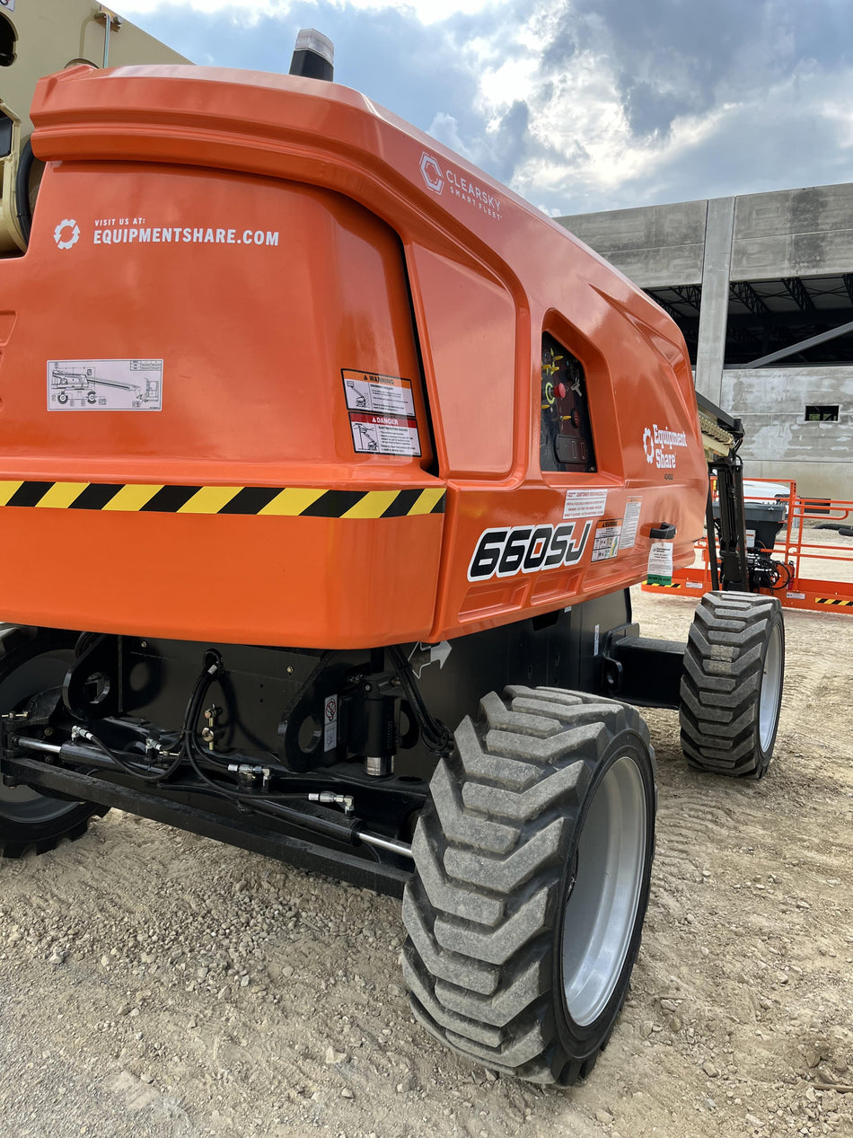 2024 JLG 660SJ