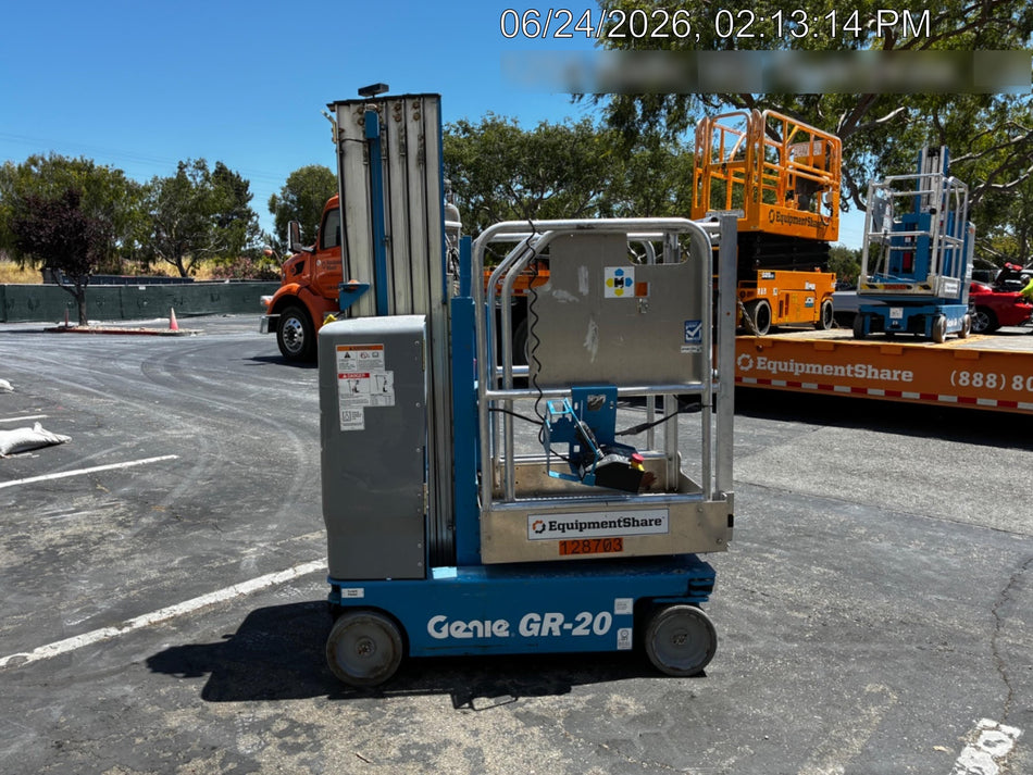 2021 GENIE GR-20