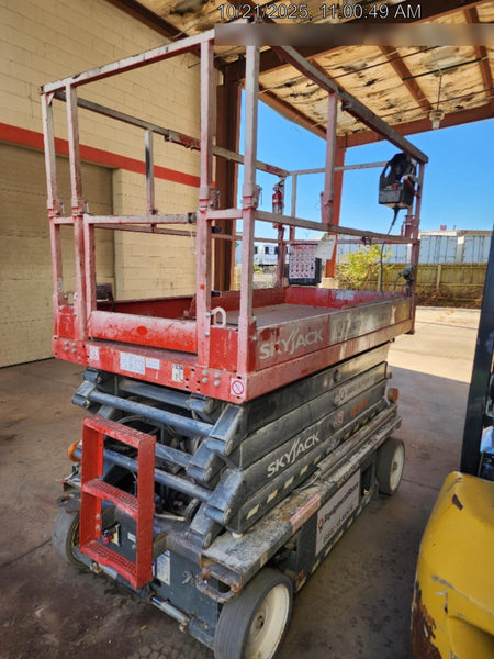 2021 SKYJACK SJ4732