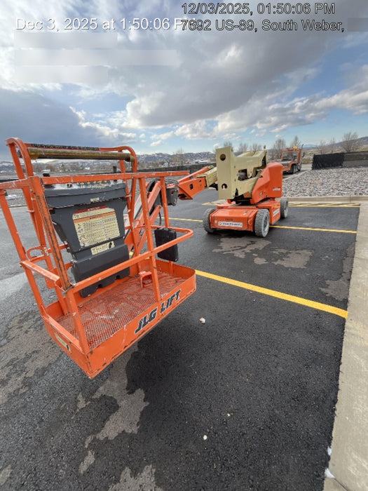 2019 JLG E400AJPN