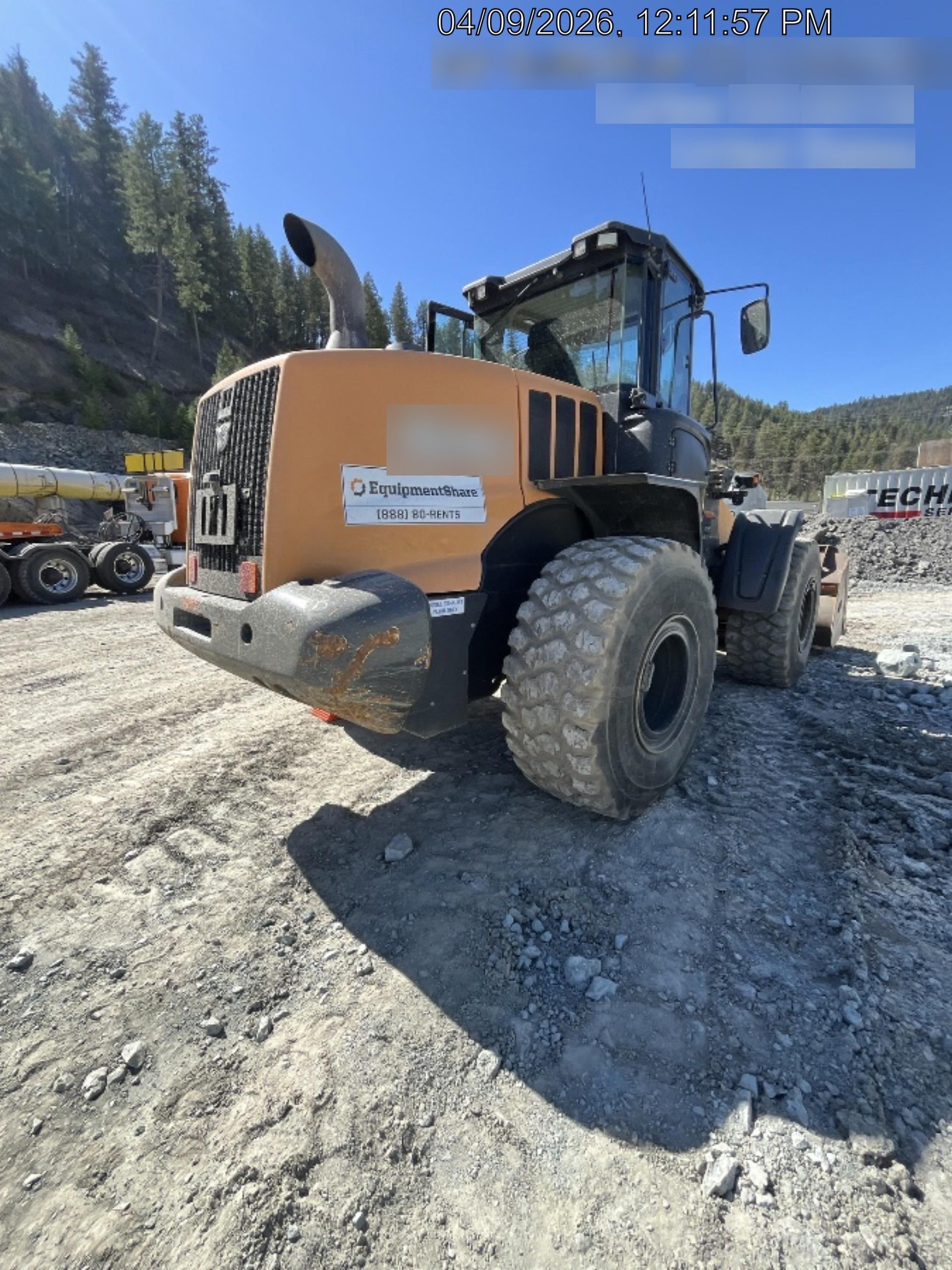 2023 CASE 821G