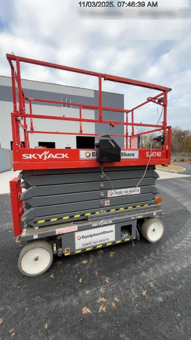 2022 SKYJACK SJ4740