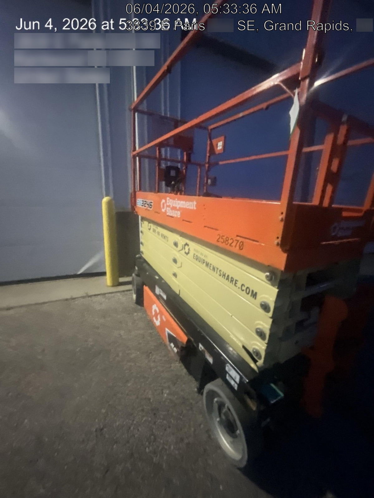 2022 JLG ES3246