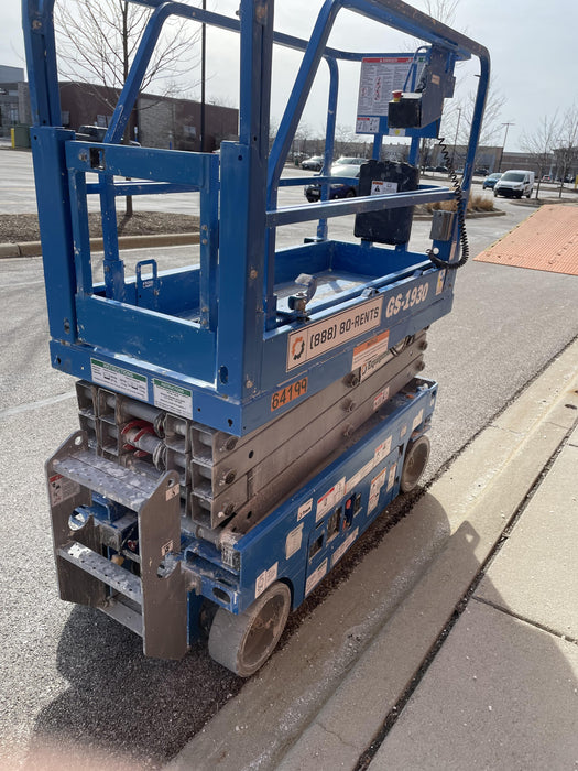 2020 Genie GS-1930 Solid Non Marking Tires, Beacon, Folding rails with half height swing gate