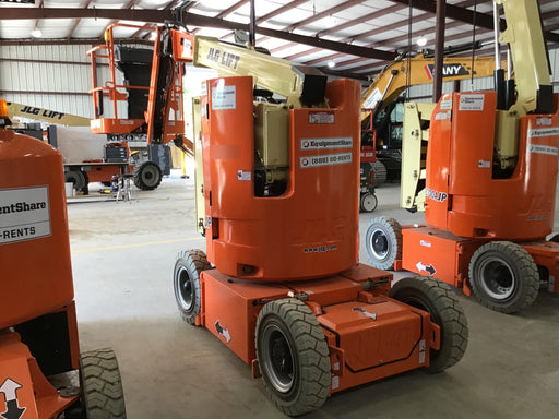 2019 JLG E300AJP