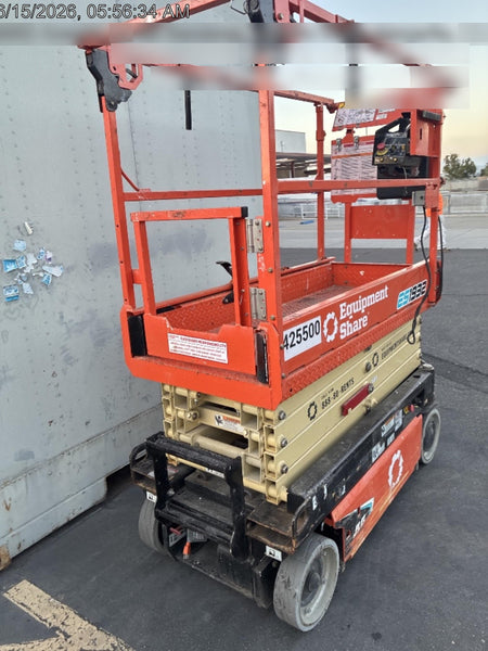 2024 JLG ES1932