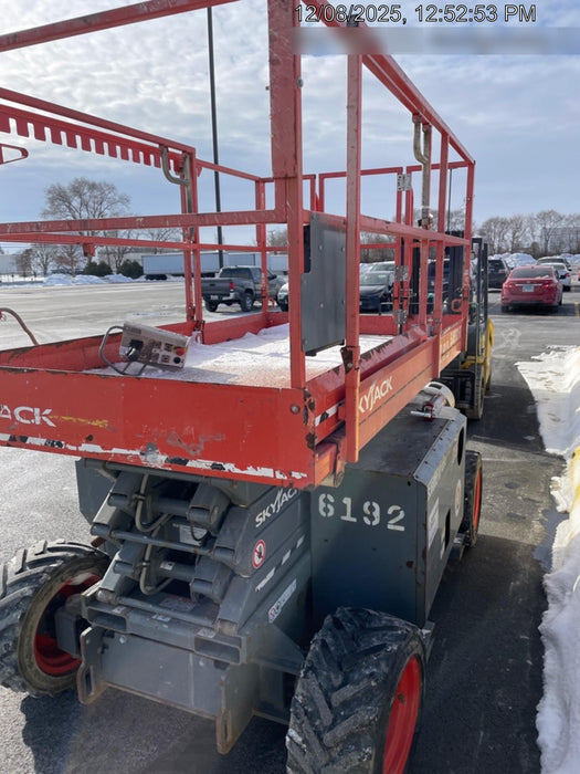 2017 SKYJACK SJ6832 RT