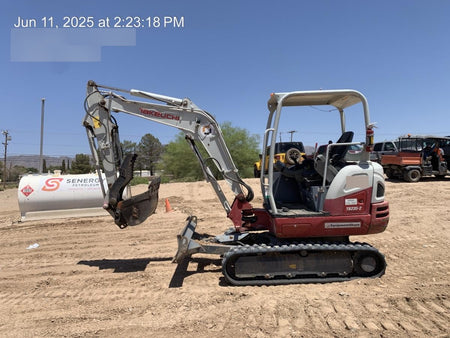 2020 TAKEUCHI TB235-2R