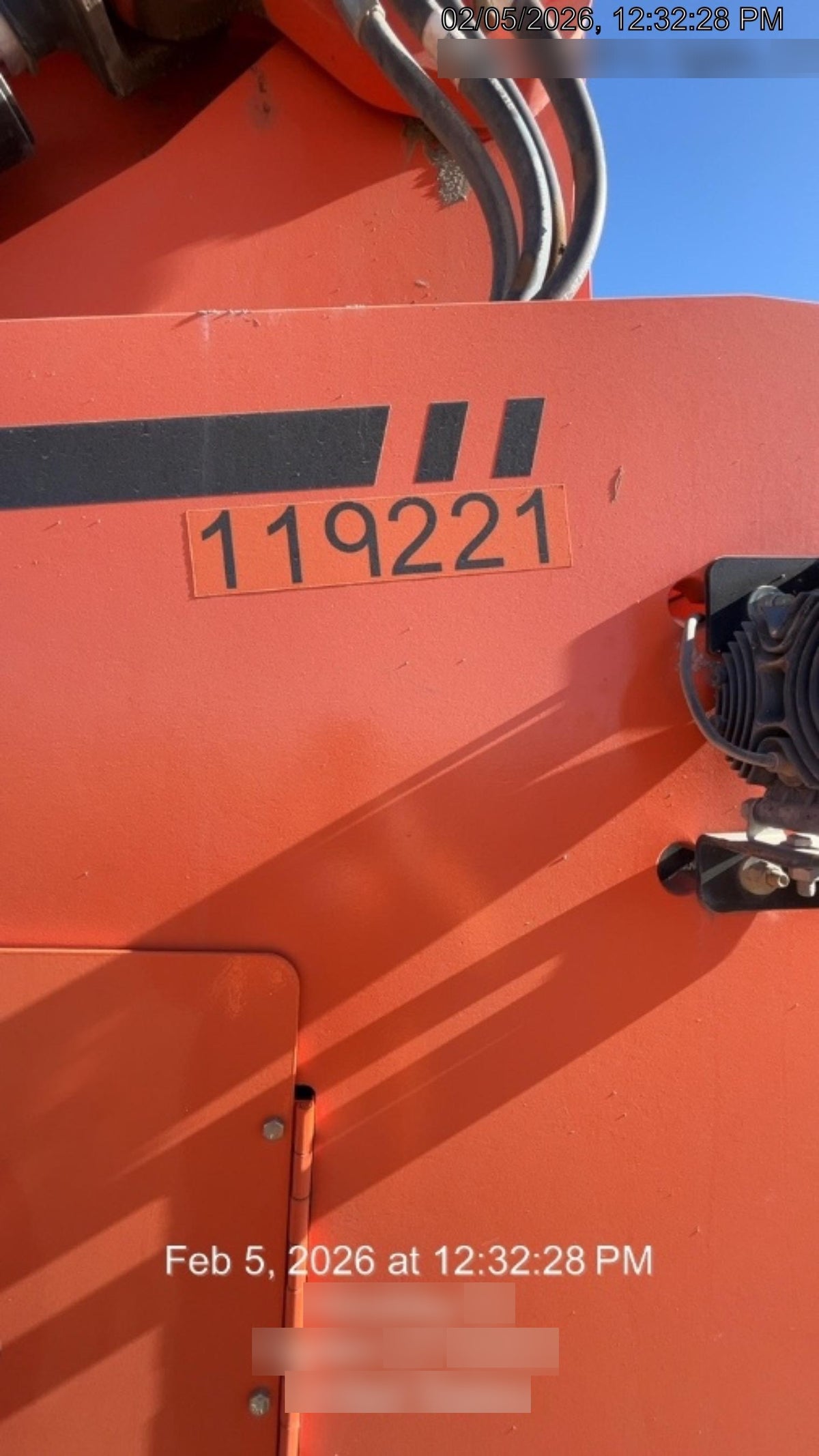 2020 SKYTRAK 8042