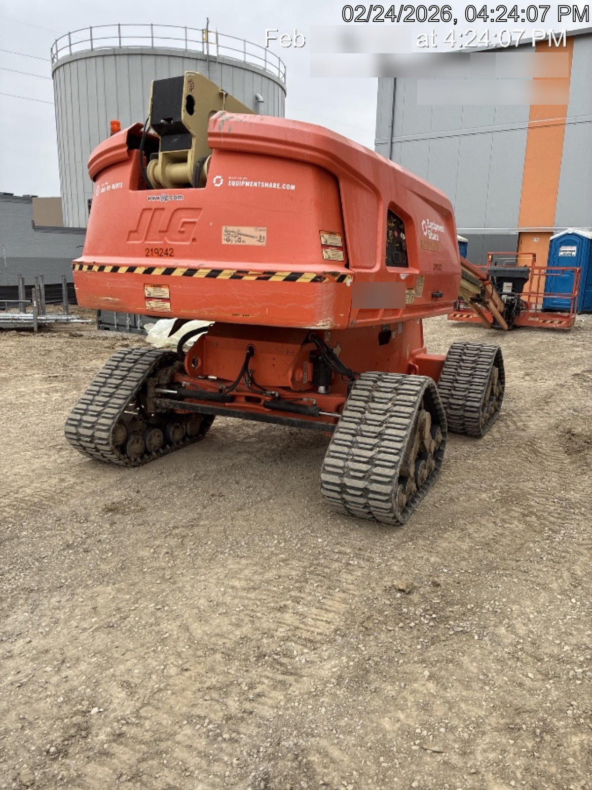 2022 JLG 660SJ Quad Track