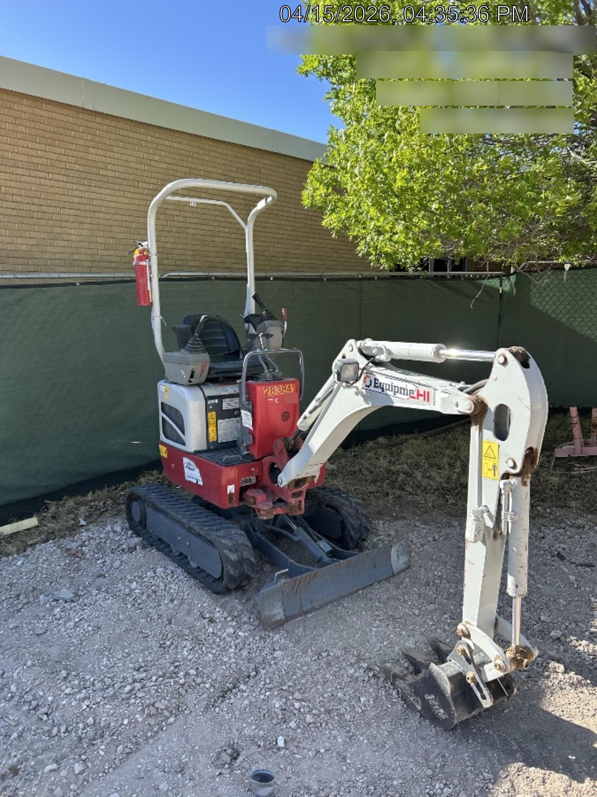 2022 TAKEUCHI TB210R