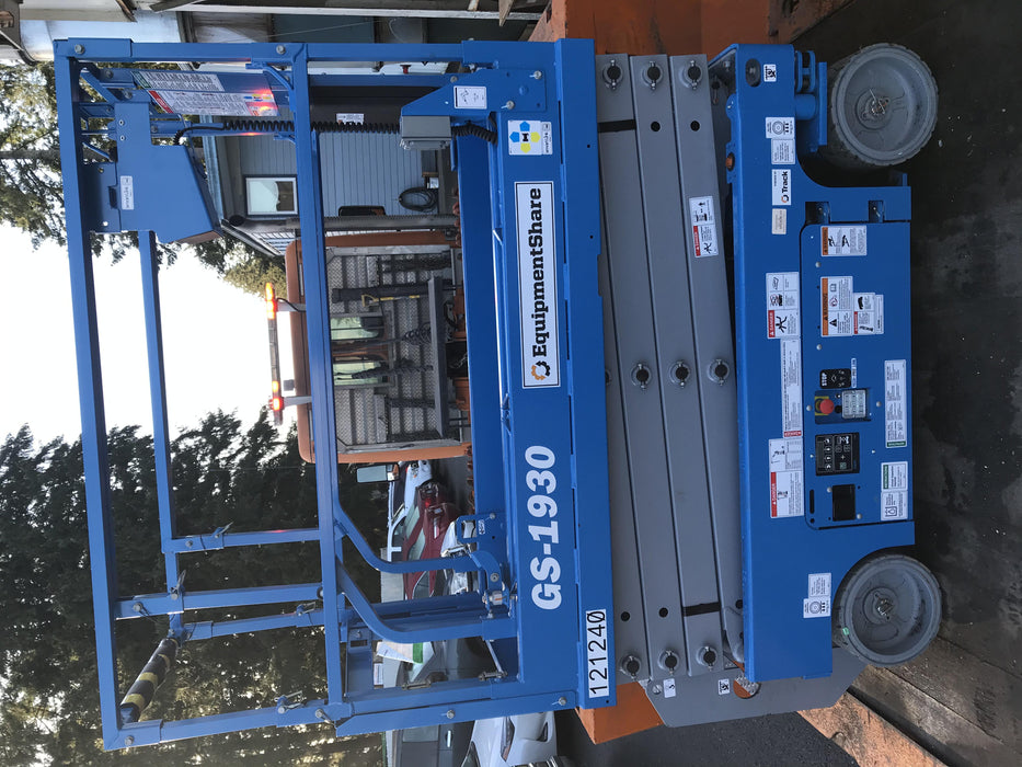 2020 Genie GS-1930 Solid Non Marking Tires, Beacon, Folding rails with half height swing gate, Telematics