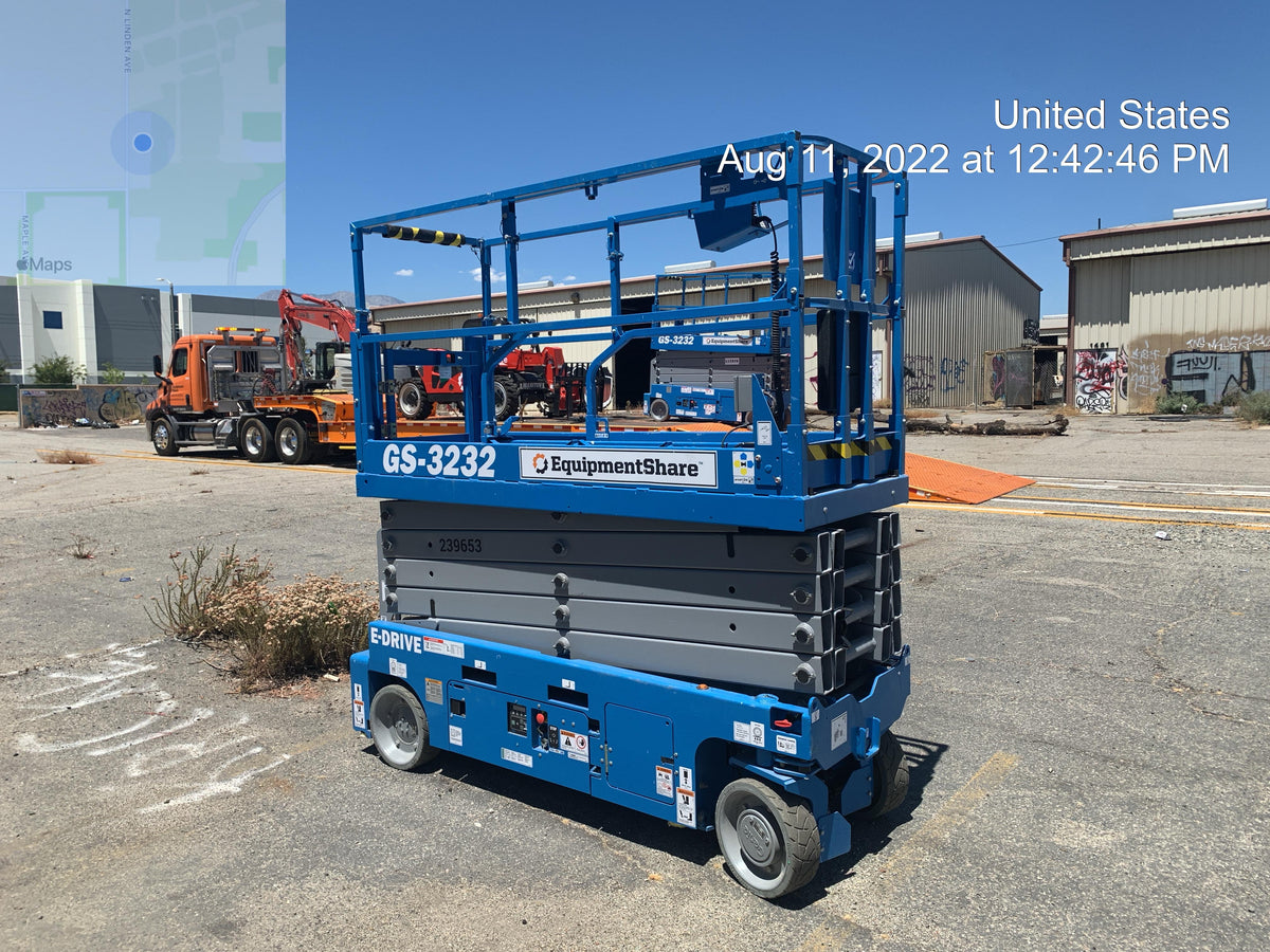 2022 GENIE GS-3232