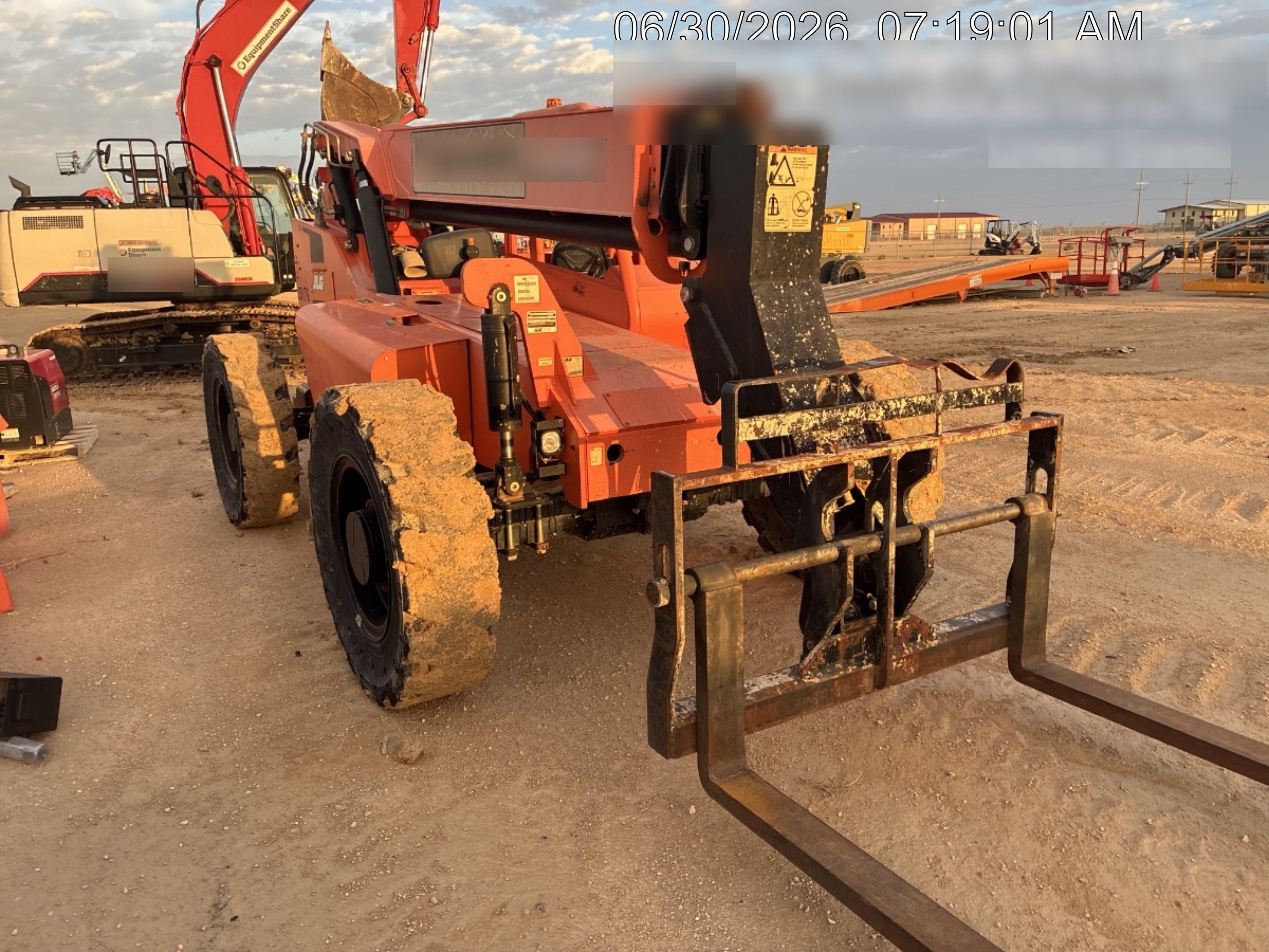 2018 Skytrak 6036 Skytrak 6036 , Canopy, 74hp Engine, Carriage 60", Forks 48" ,Worklights, Beacon, Pneumatic Tires, Freight