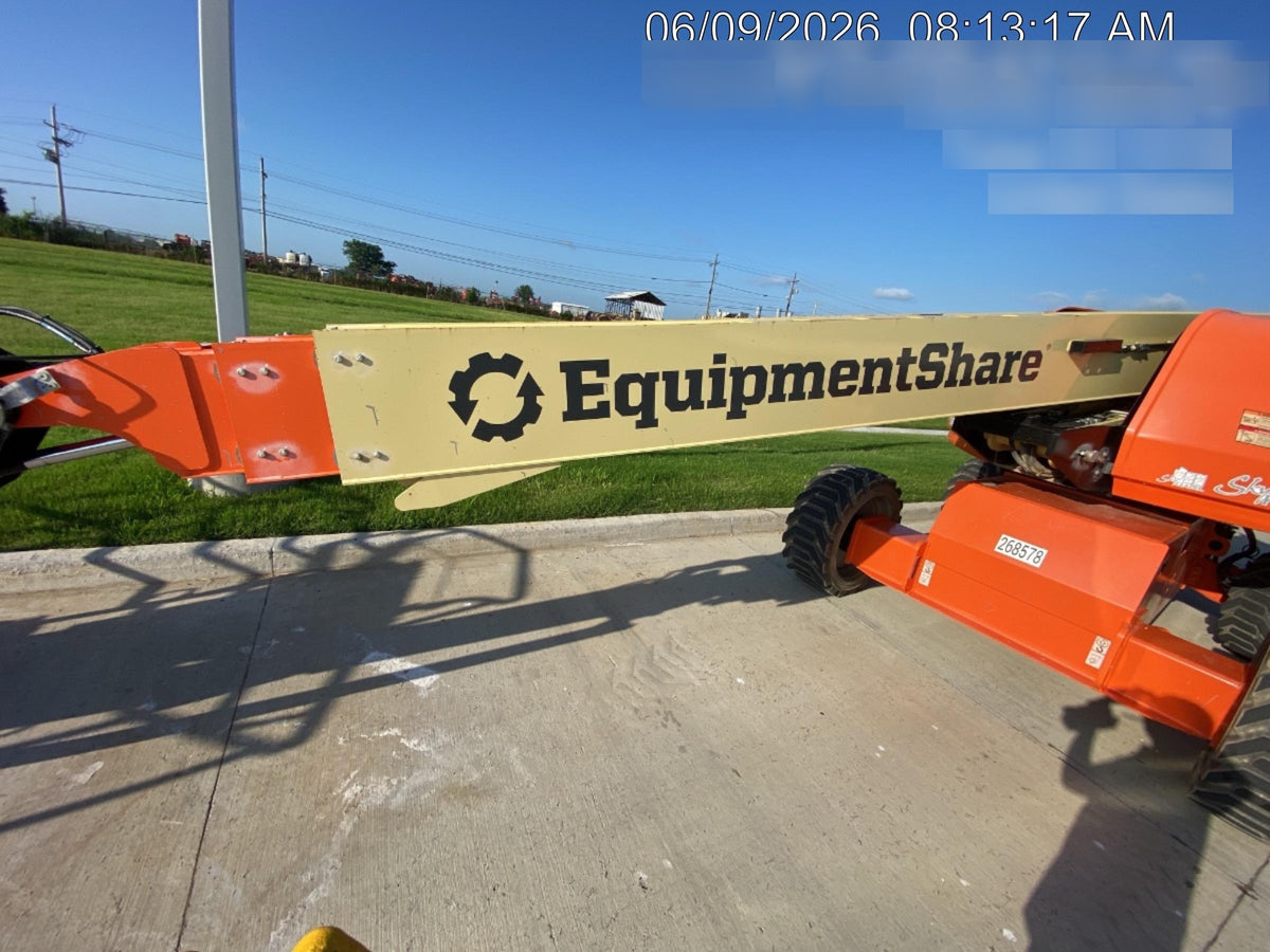 2022 JLG 660SJ