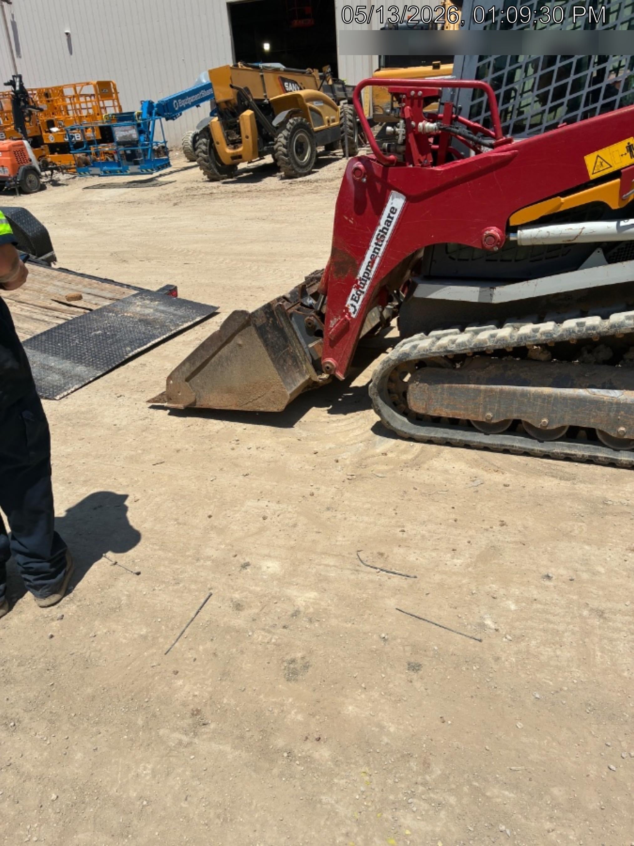 2021 TAKEUCHI TL6CR