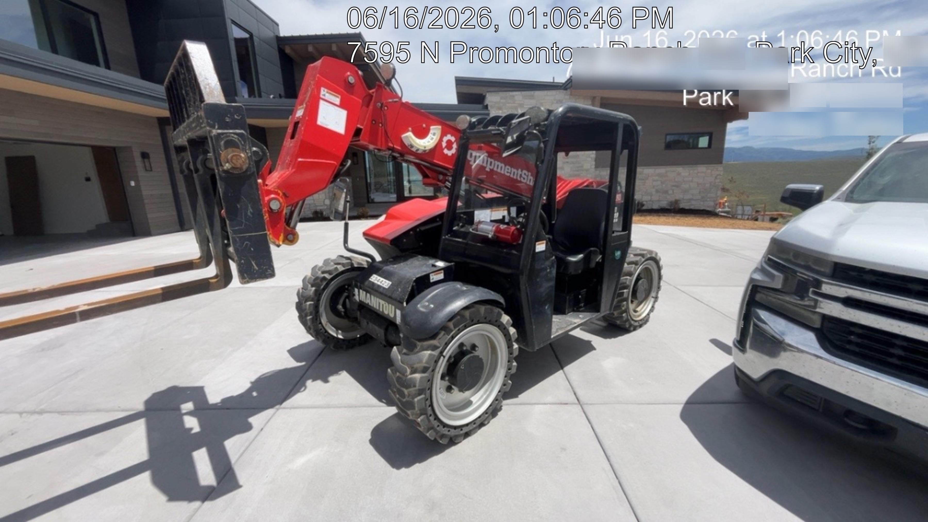 2022 MANITOU MTA5519