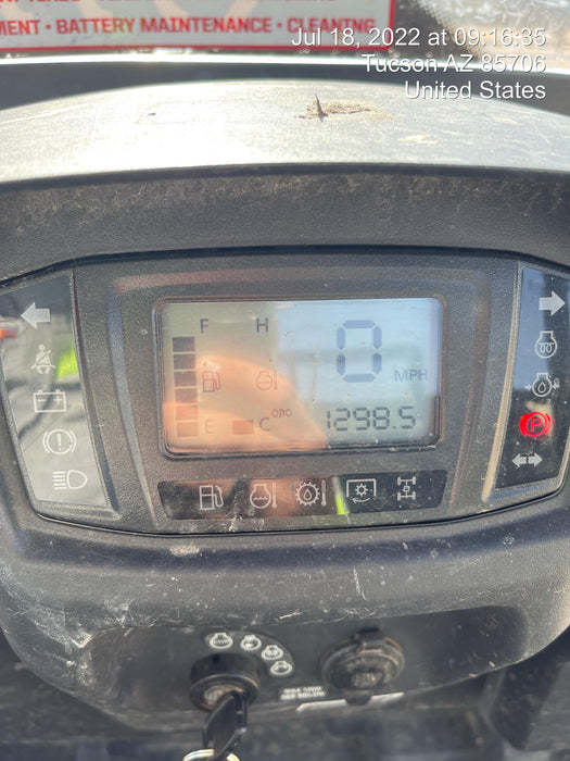 2022 Kubota RTV-X1140W-H Plastic Canopy, Windshield Acrylic Clear, LED Strobe Light, Wire Harness Kit, Back up Alarm