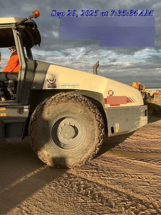 2023 DYNAPAC CA2500D