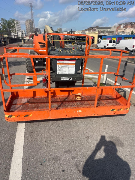 2025 JLG 600AJ