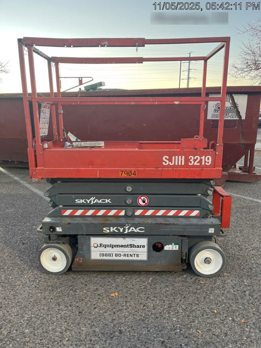 2018 SKYJACK SJIII-3219