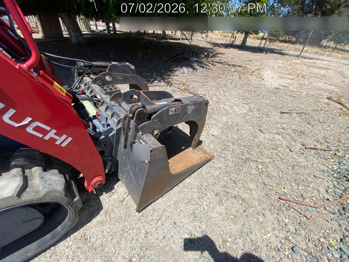 2024 TAKEUCHI TL8R2-CRH