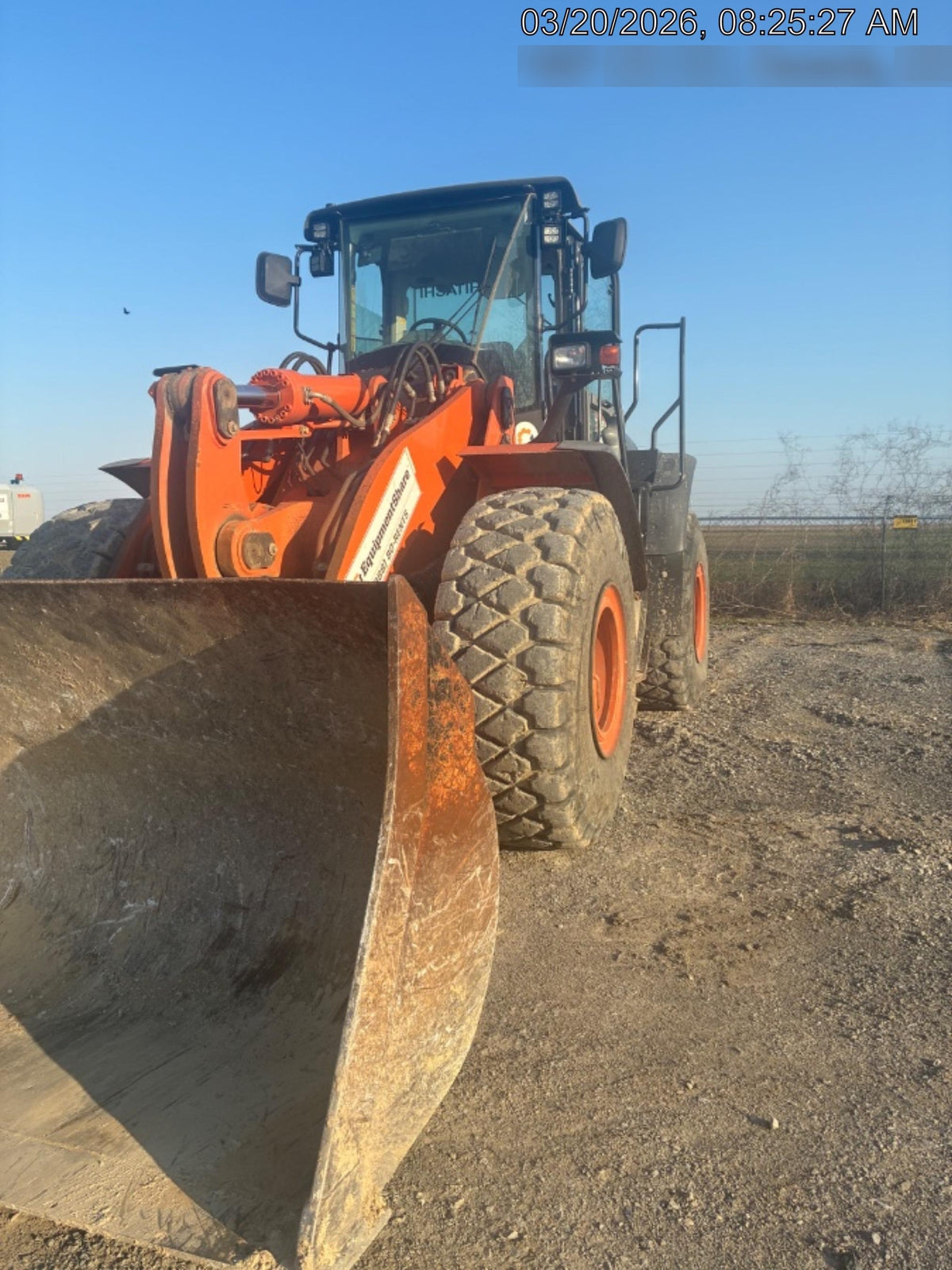 2022 HITACHI ZW220-6