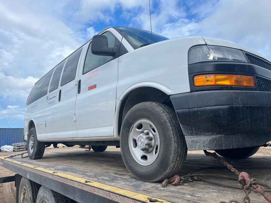 2025 CHEVROLET Express Van - Rental