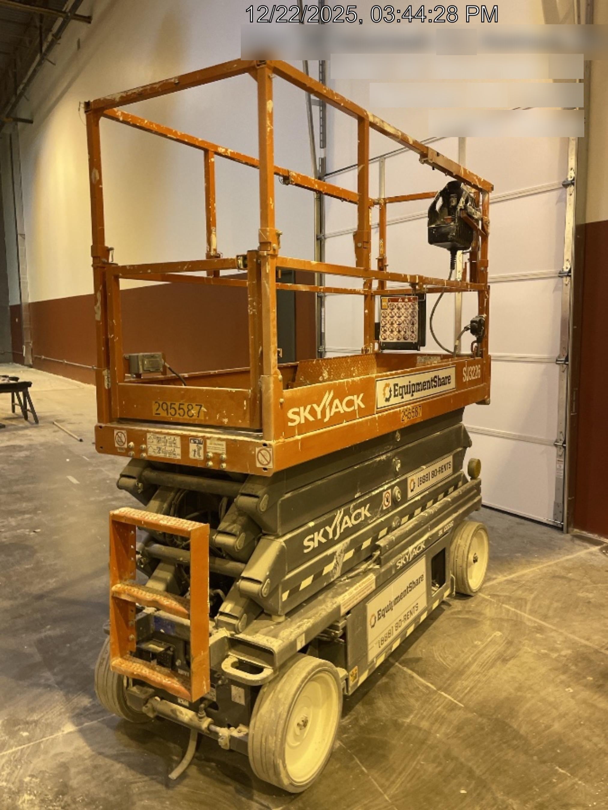 2023 SKYJACK SJ3226