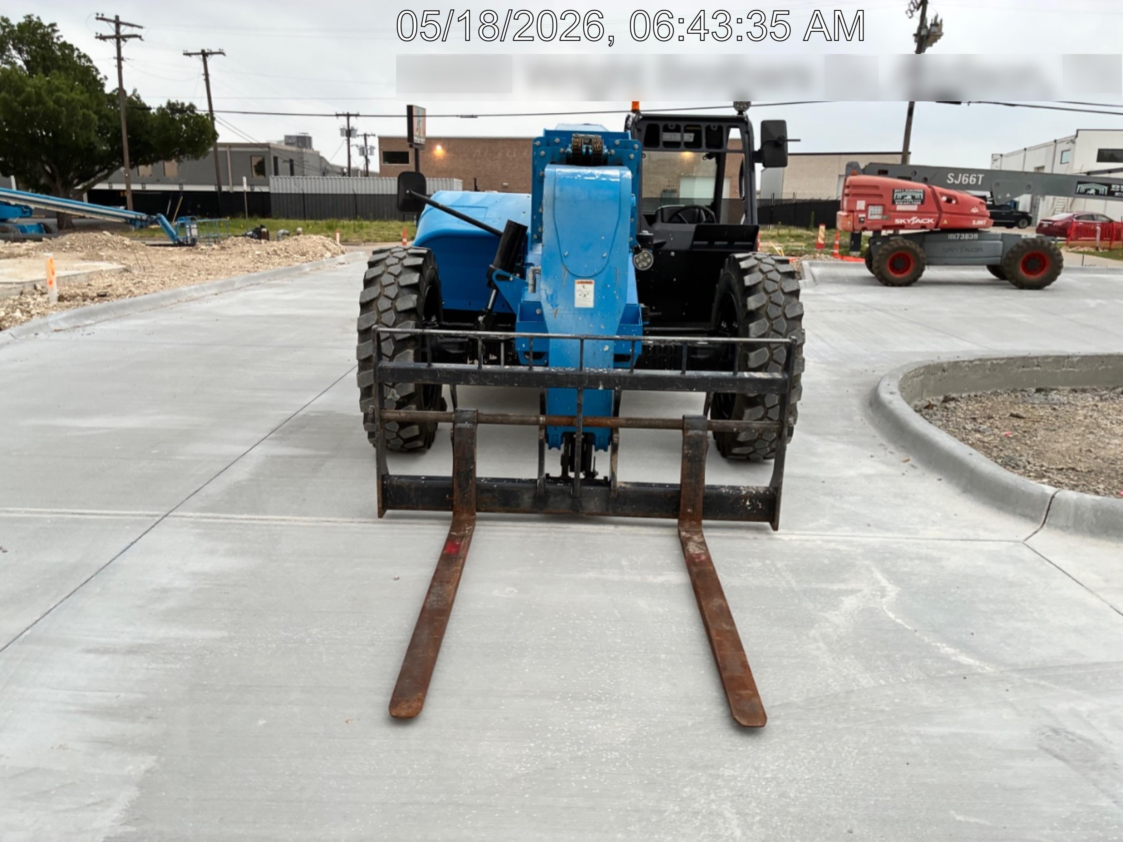 2023 GENIE GTH-844