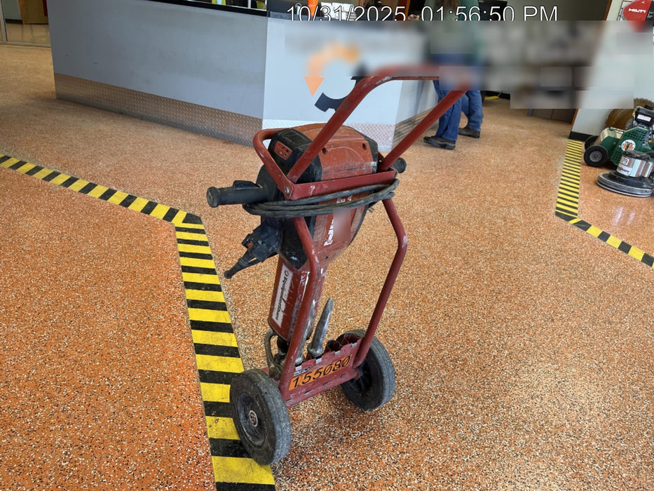 2021 HILTI TE 3000-AVR