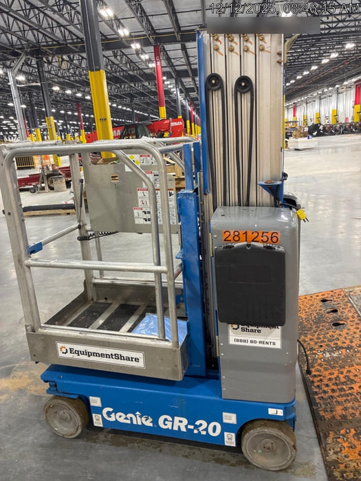 2022 GENIE GR-20