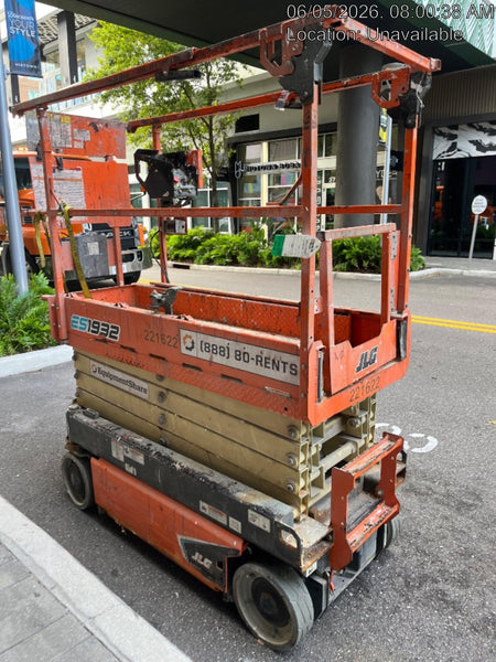 2022 JLG ES1932