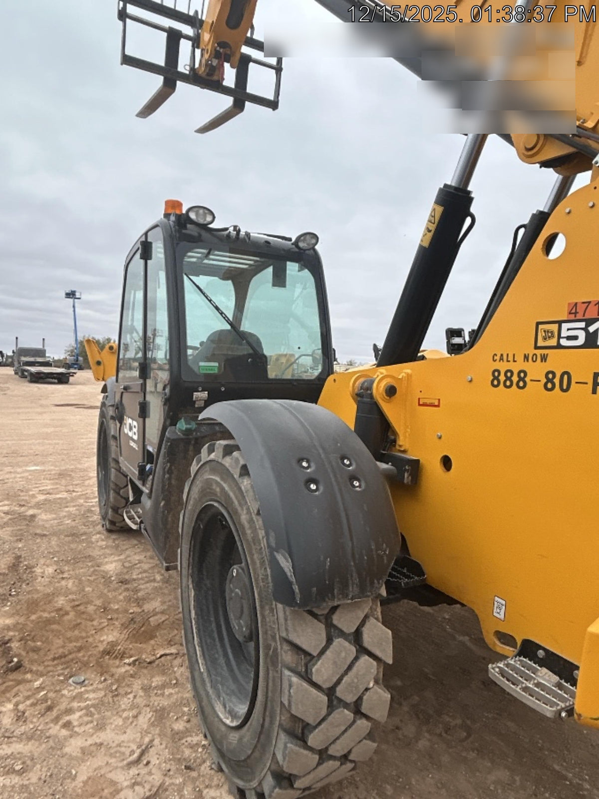 2025 JCB 512-56