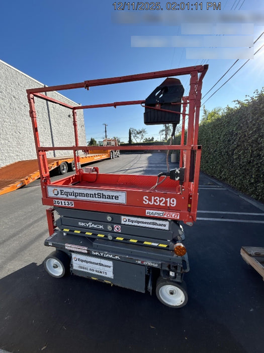 2021 SKYJACK SJ3219