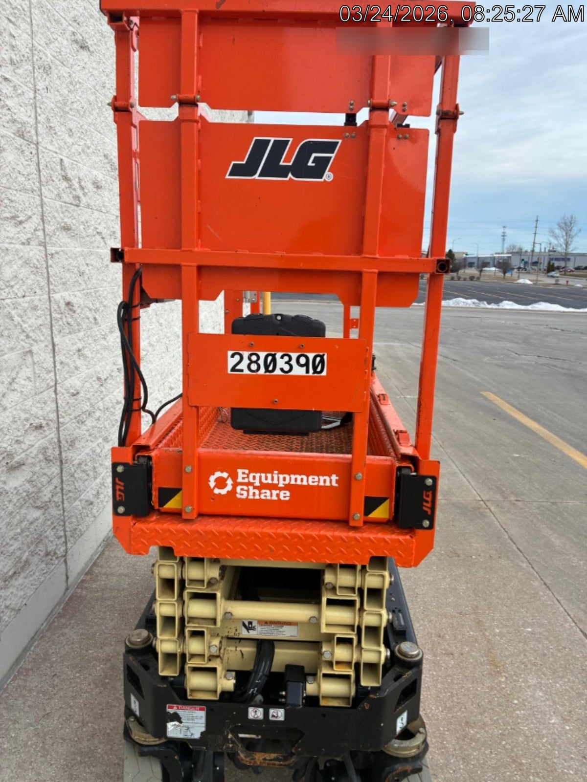 2022 JLG ES1932