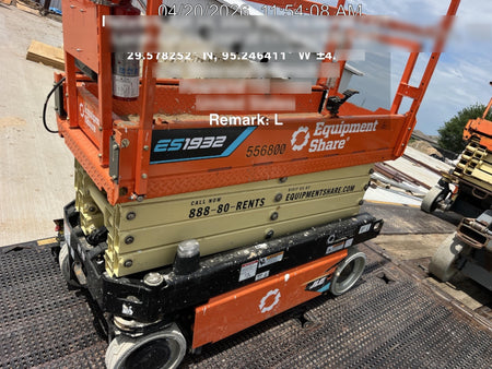 2025 JLG ES1932