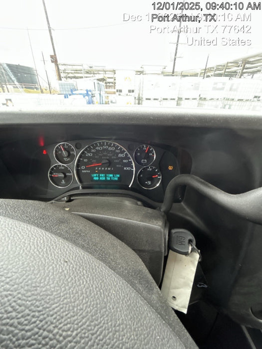 2025 CHEVROLET Express Van - Rental